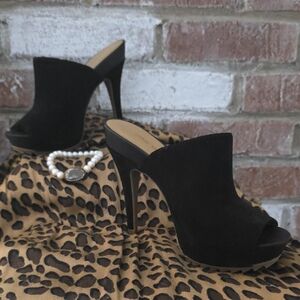 Nine West Black Peep-Toe Heels